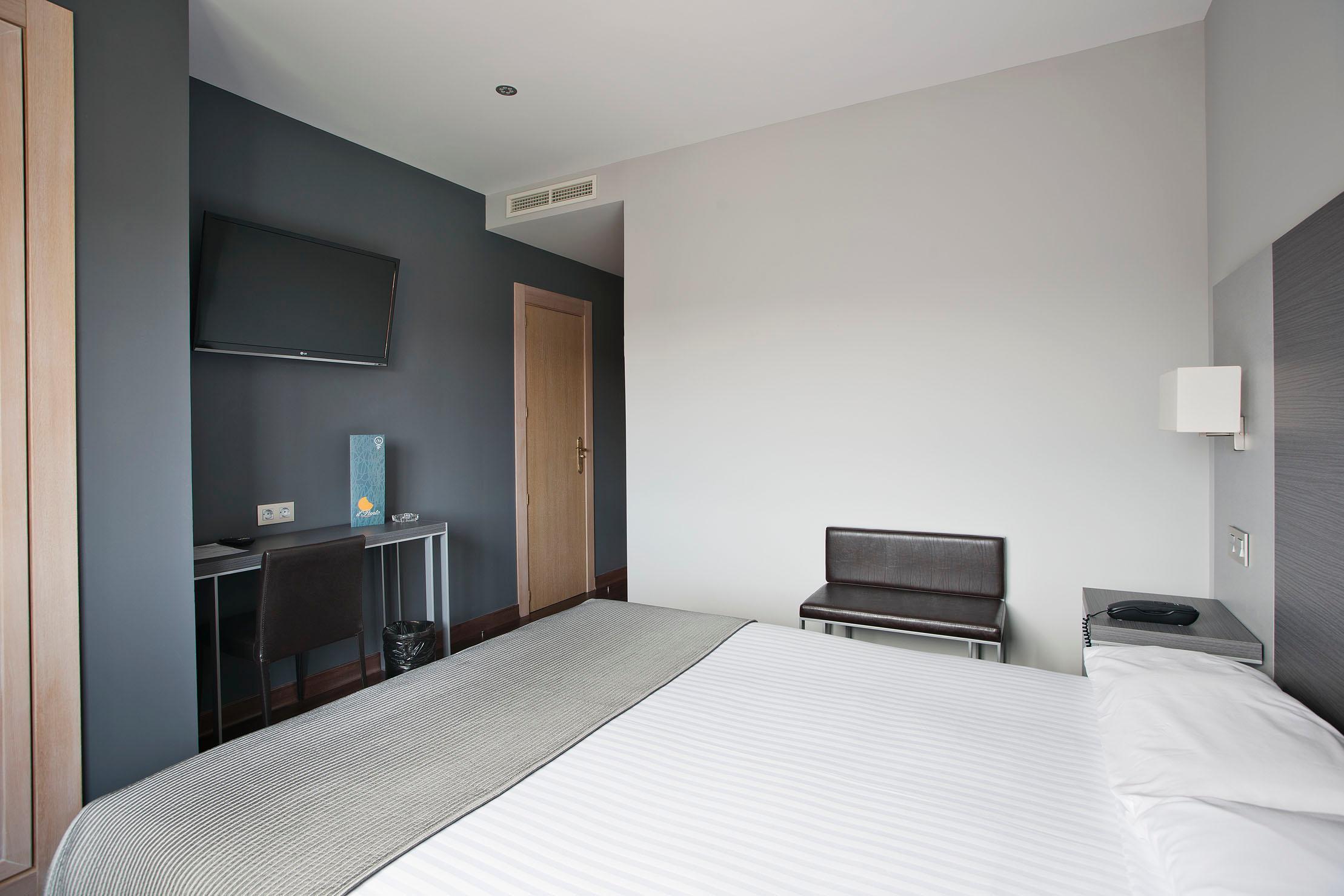 Uve Alcobendas Ngoại thất bức ảnh