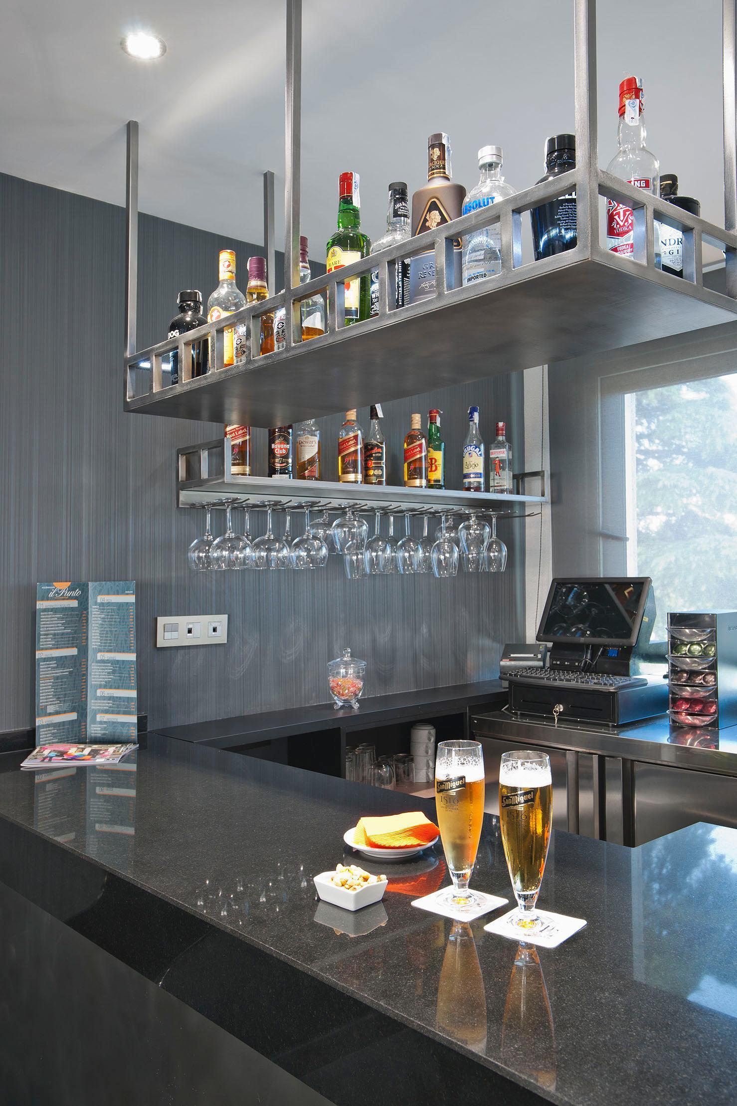 Uve Alcobendas Ngoại thất bức ảnh