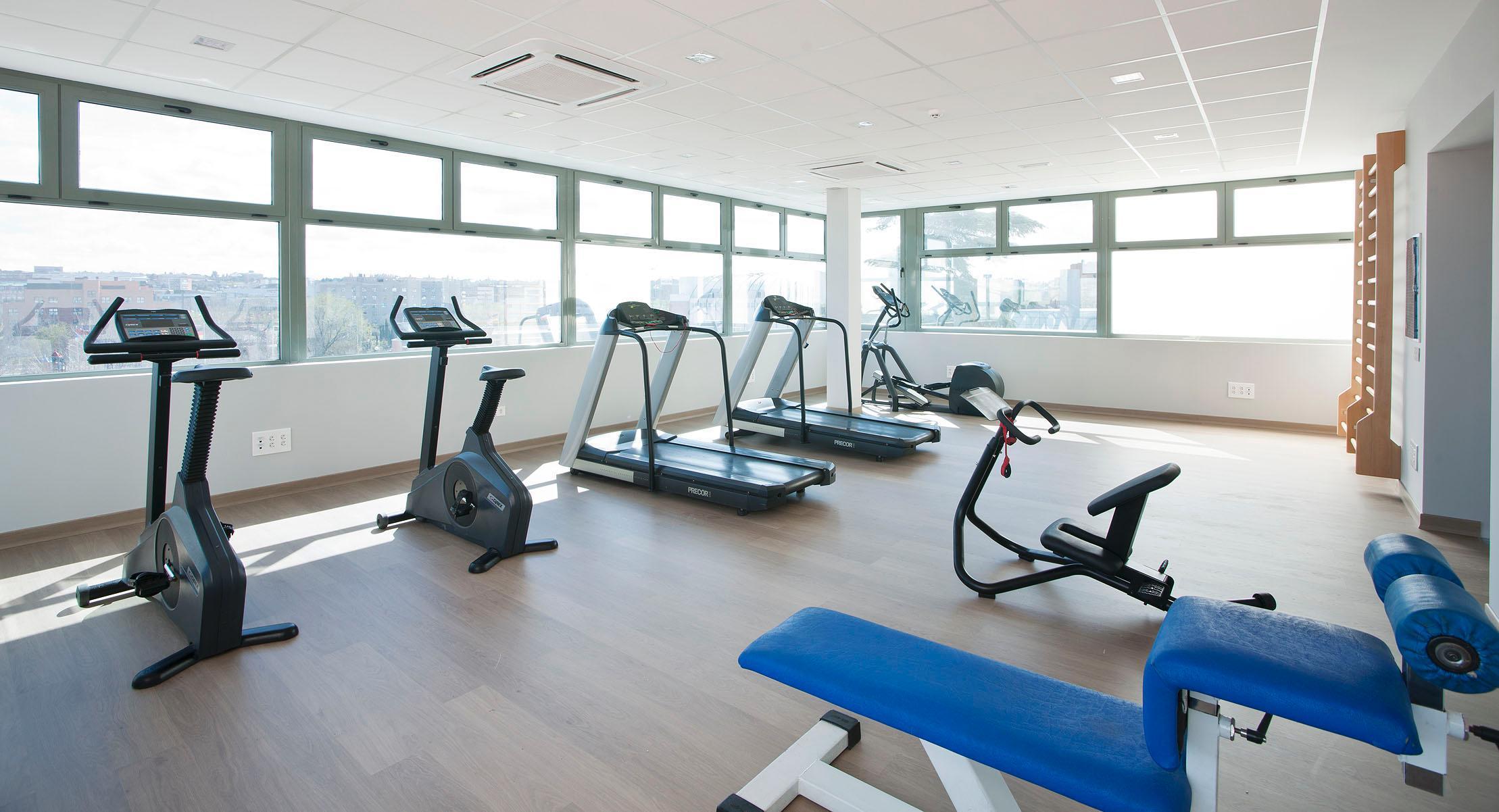 Uve Alcobendas Ngoại thất bức ảnh