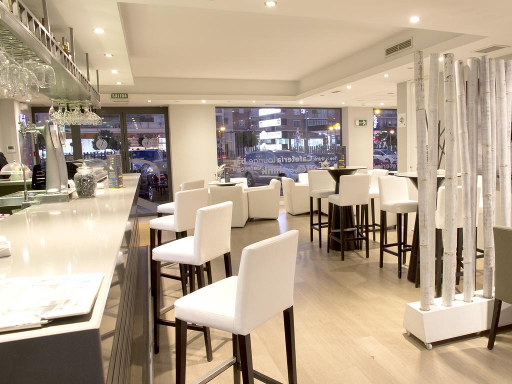 Uve Alcobendas Ngoại thất bức ảnh